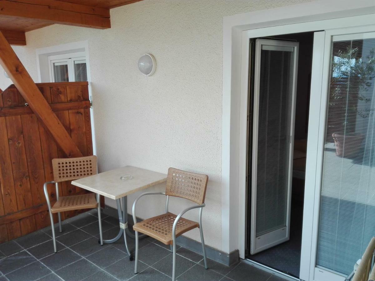 Hotel Haselried Tirolo Ngoại thất bức ảnh