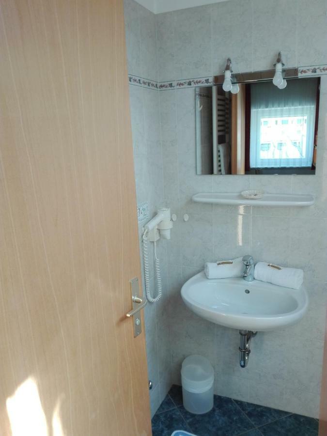 Hotel Haselried Tirolo Ngoại thất bức ảnh