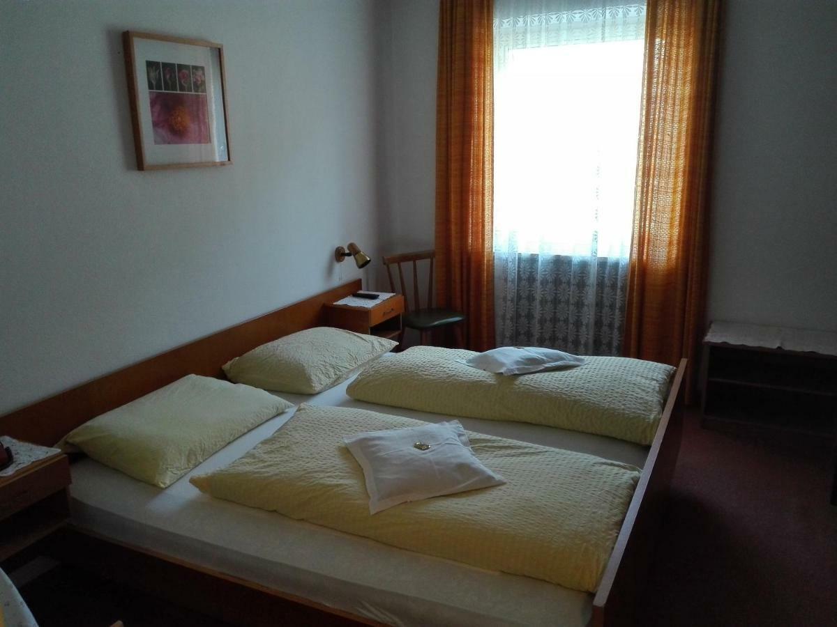 Hotel Haselried Tirolo Ngoại thất bức ảnh
